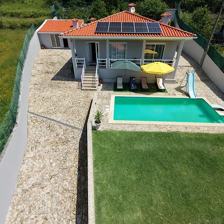 Casal Do Porto - Um Refugio De Ferias بيت للعطل